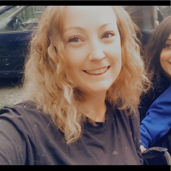 Meet your Posher, Jenelle - Picture 1 of 1